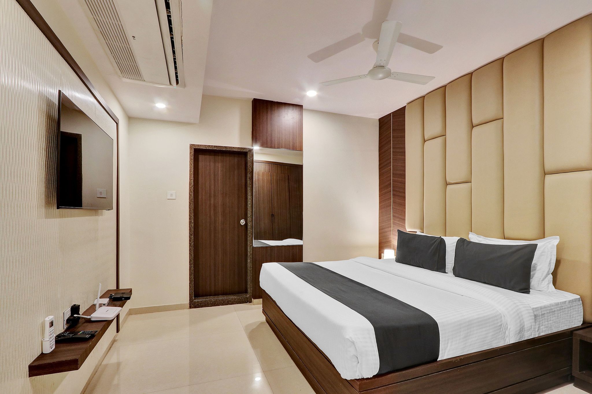 Townhouse Meghalaya Hotel - Gajuwaka Classic 19