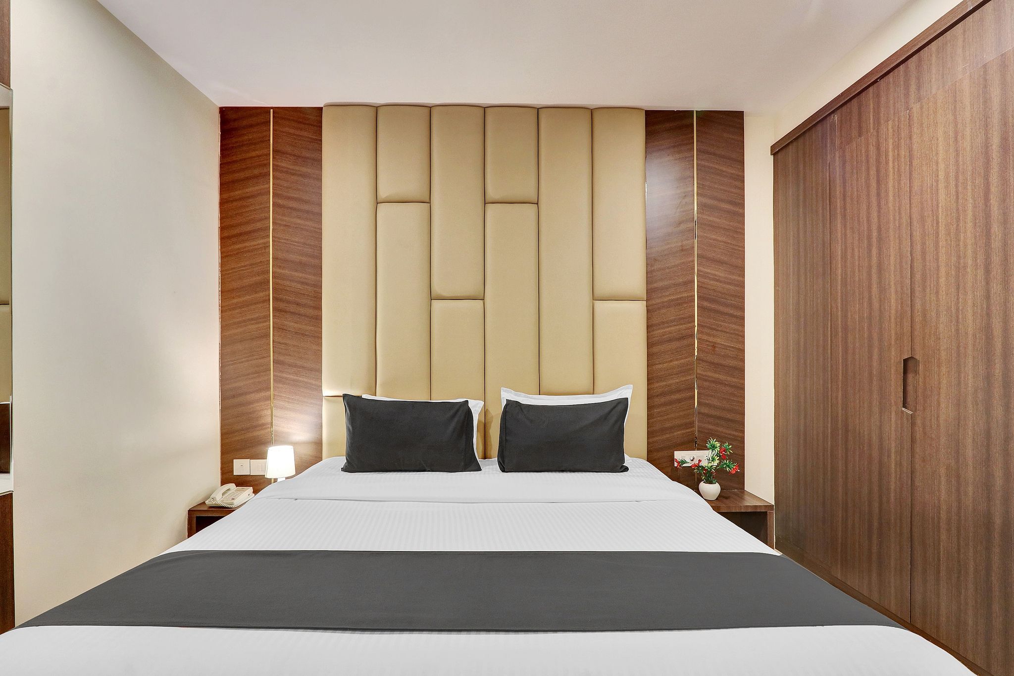 Townhouse Meghalaya Hotel - Gajuwaka Classic 27