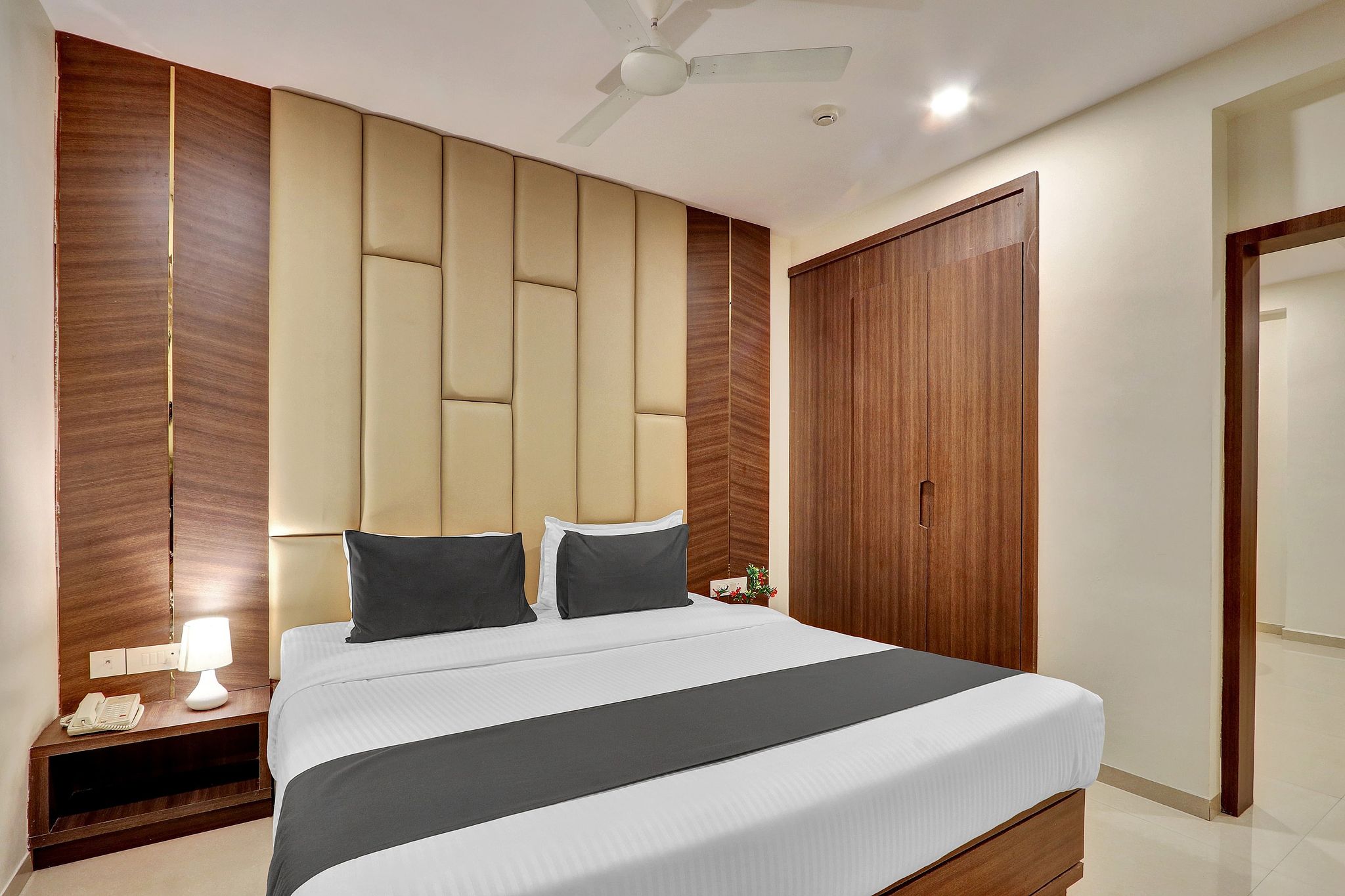 Townhouse Meghalaya Hotel - Gajuwaka Classic 21