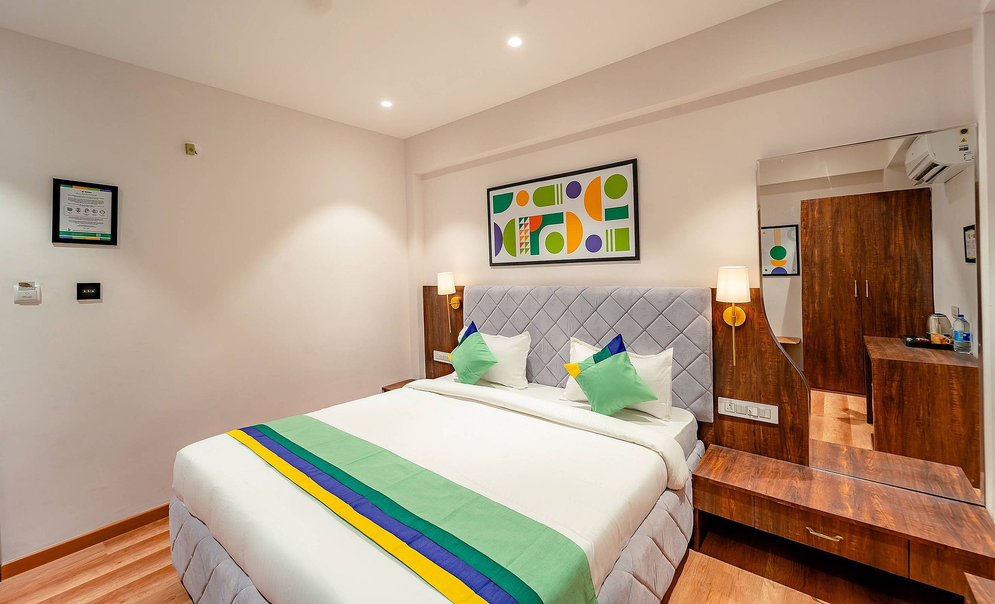Treebo Premium Omni Residency Deluxe Room 3