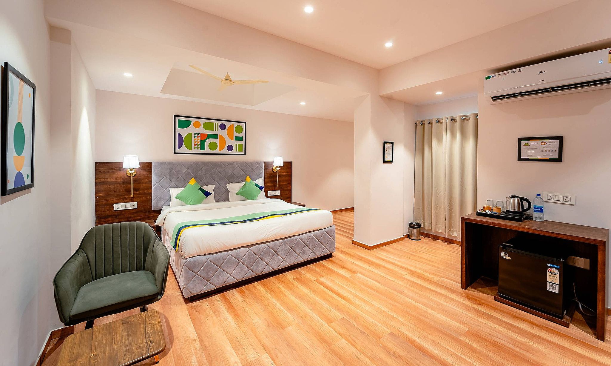 Premium Room