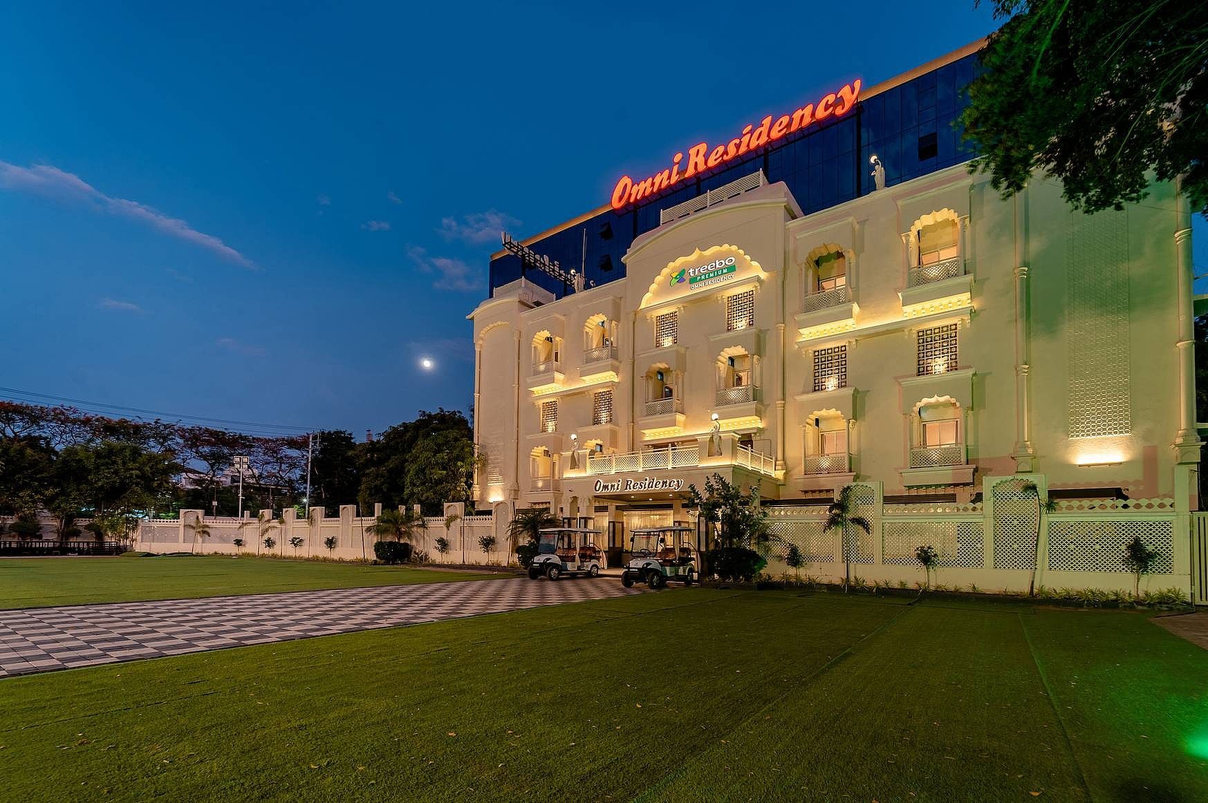 Hotel Exterior