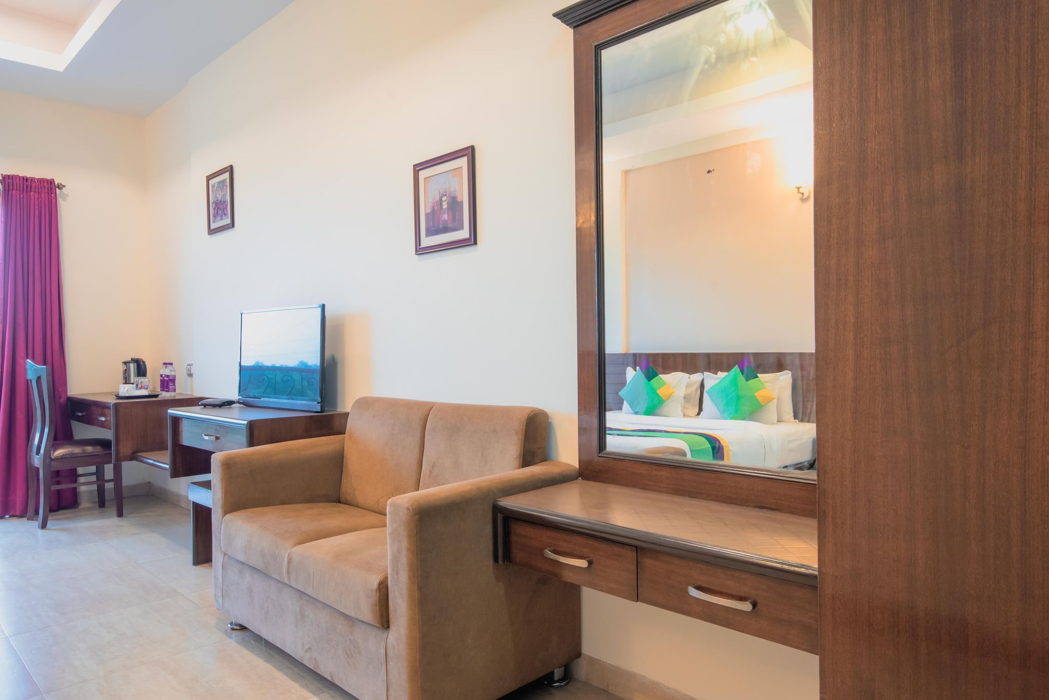 Treebo Reveniir Resort with Pool Deluxe Room 7