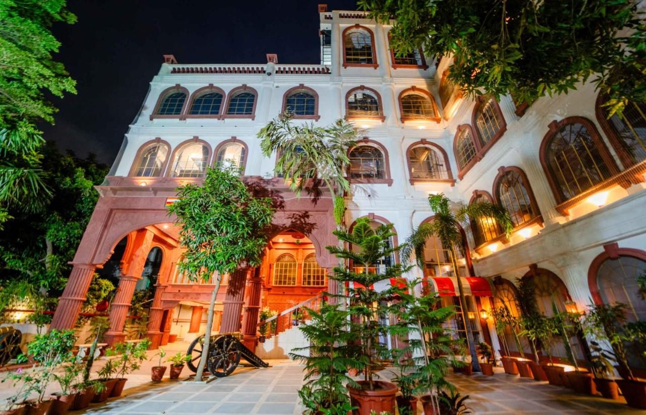 Hotel Exterior