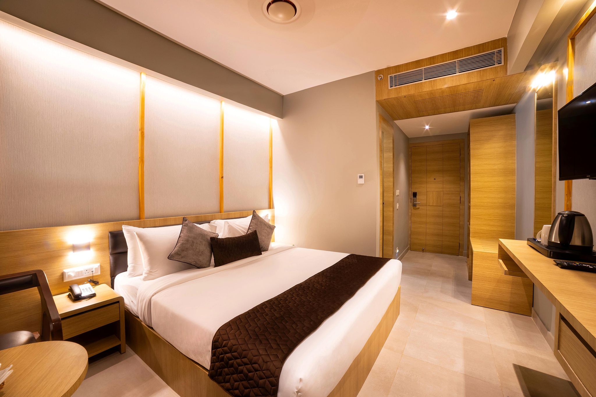 NORTHIN HOTEL PREMIUM KING 2