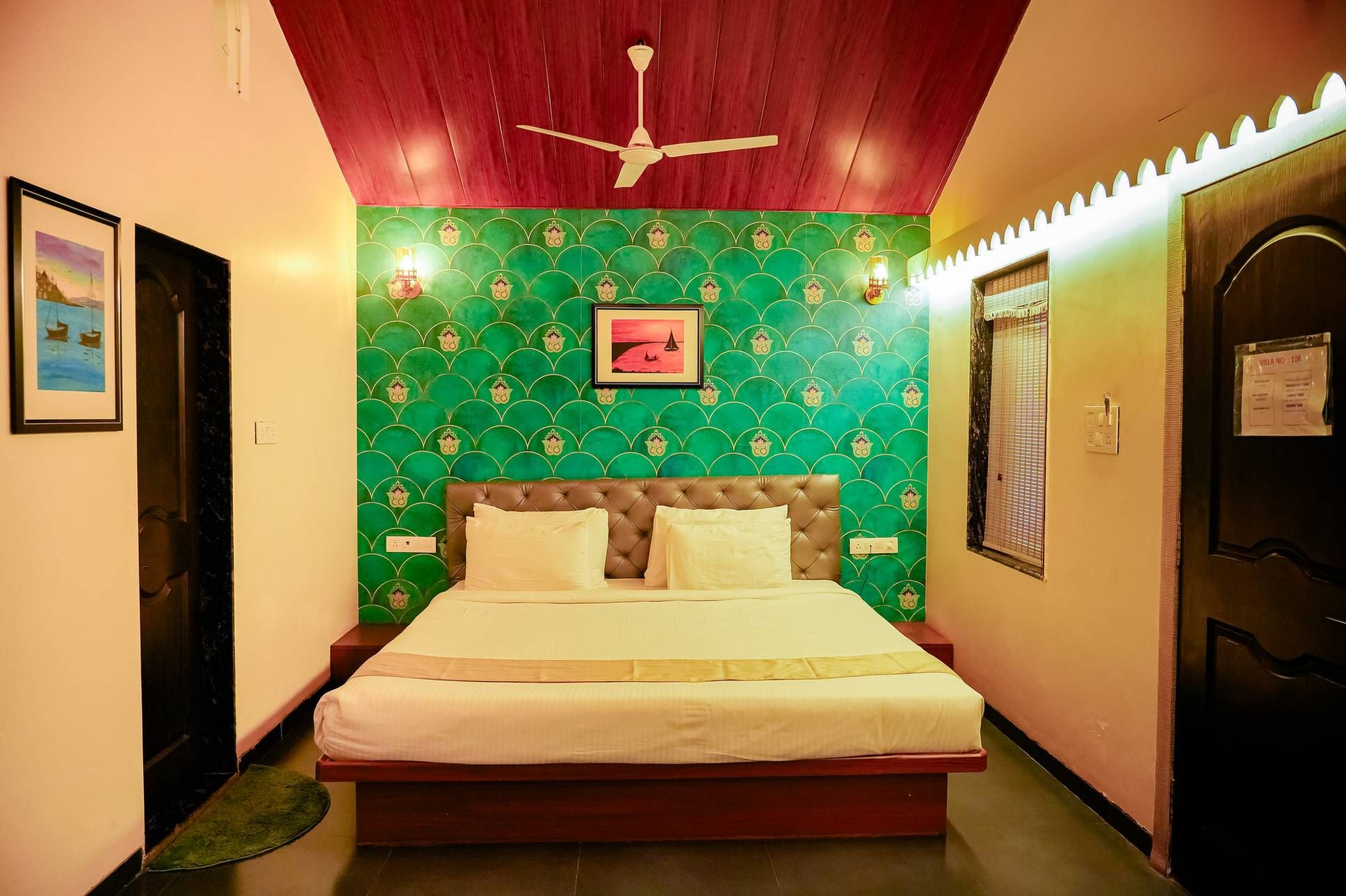 Honeymoon Suite with private Indoor pool