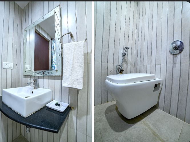 Nirulas Hotel (3 Min Walking Distance From metro Station) Standard Room 5