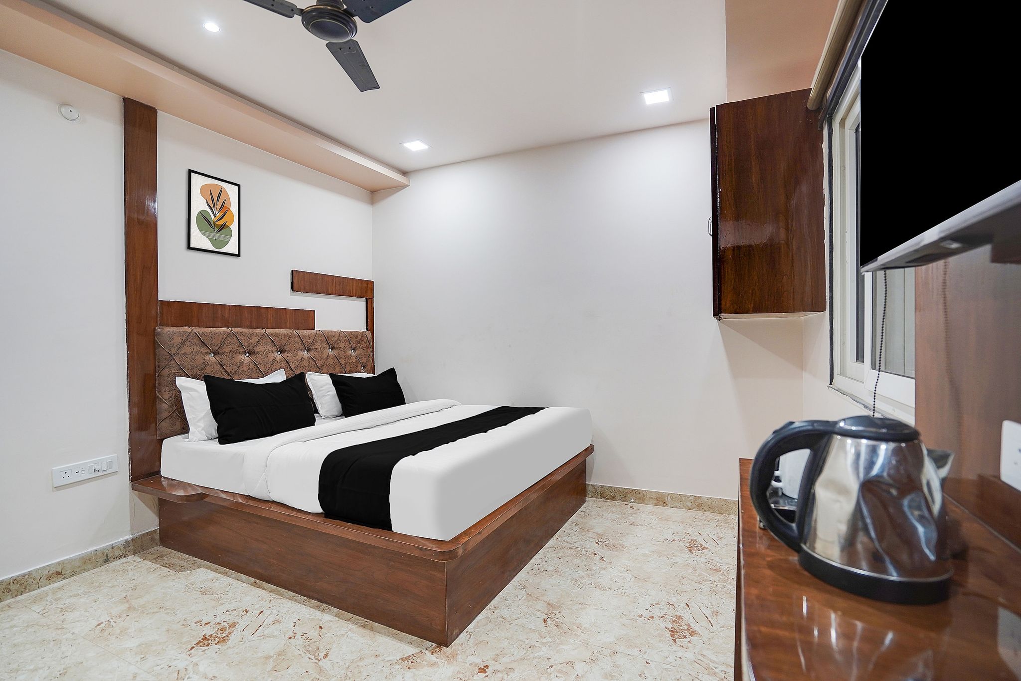 Super Hotel O Ajmer Central Formerly Grand Suman Classic 8