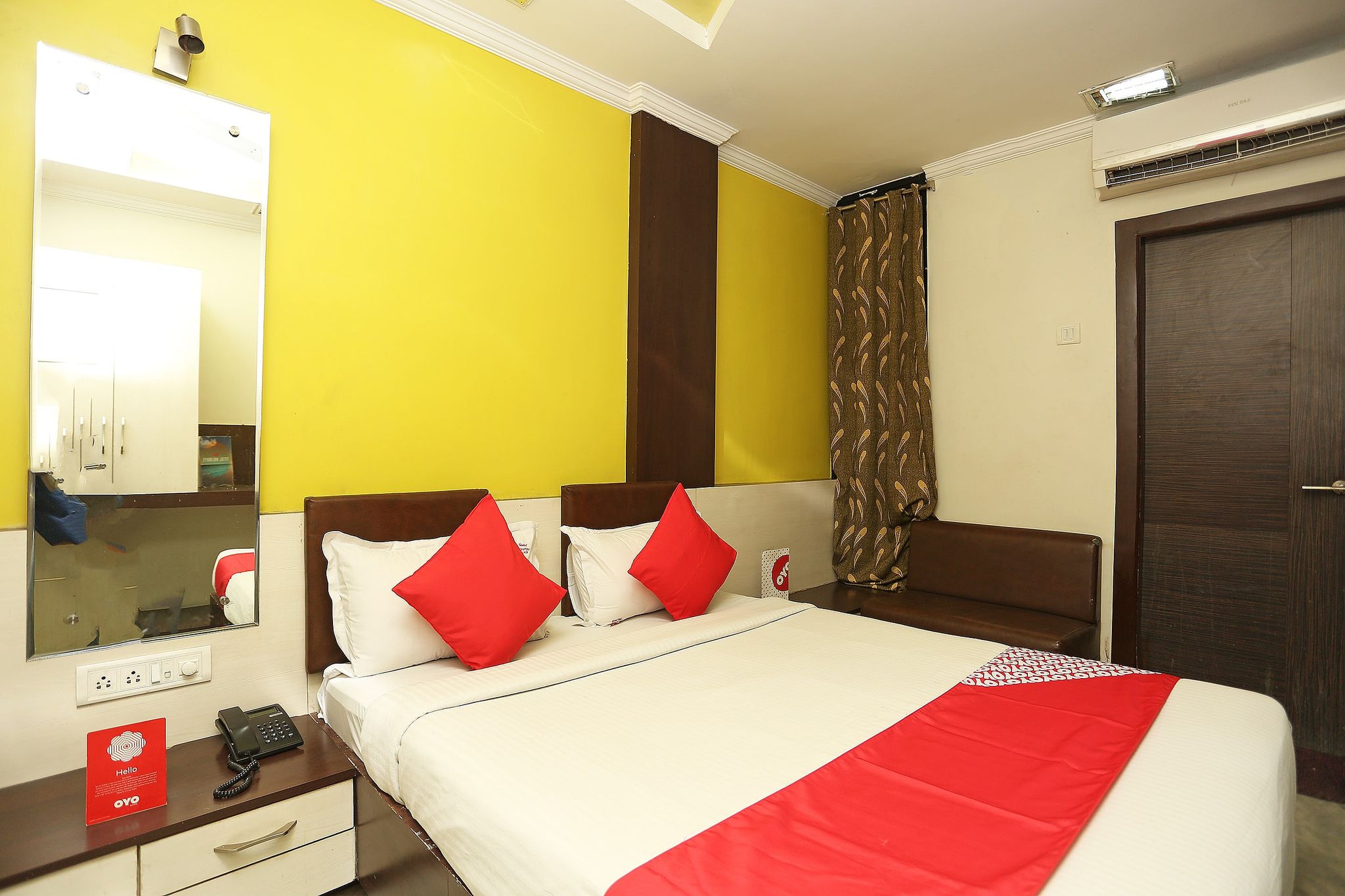 Super Collection O MP Nagar Classic 8