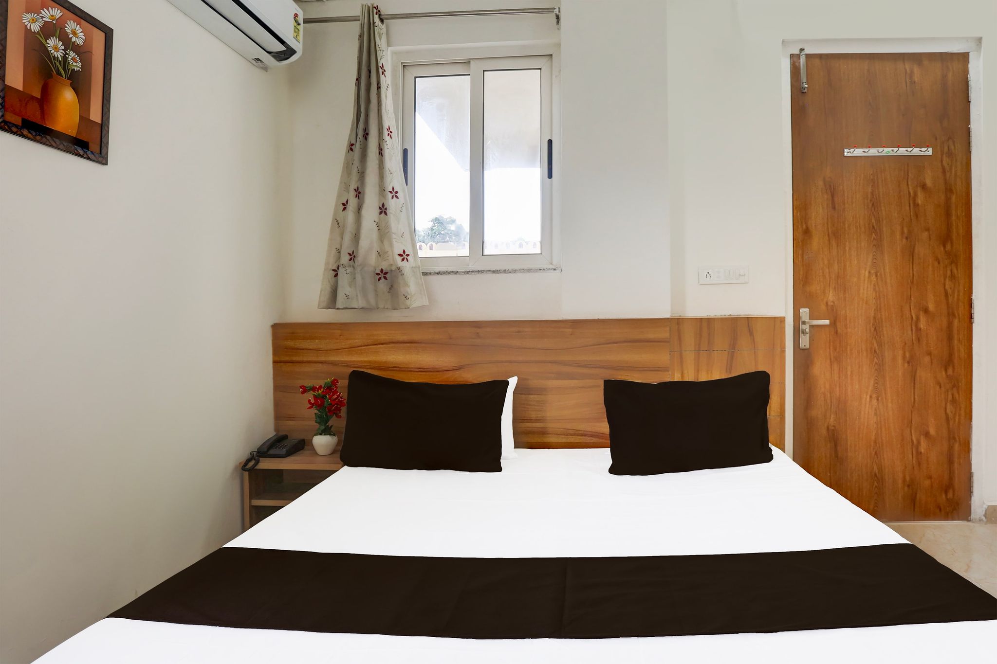 Super Hotel O Moti Doongri Alwar Classic 12