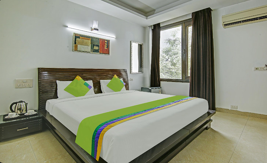 Deluxe Room With City View