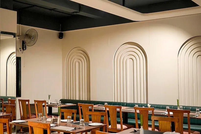 Food & Dining