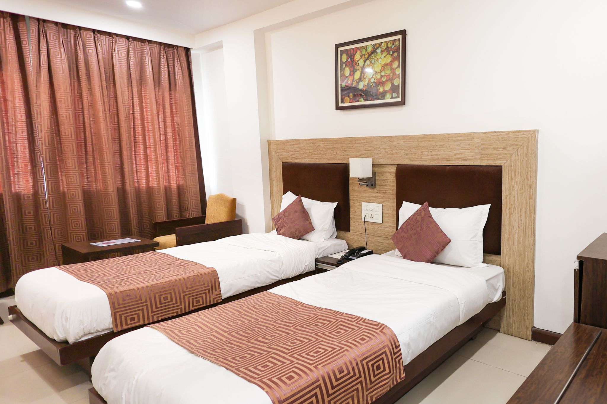 Deluxe with Twin Bed