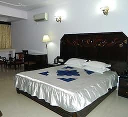 City Hotel Standard Room 2