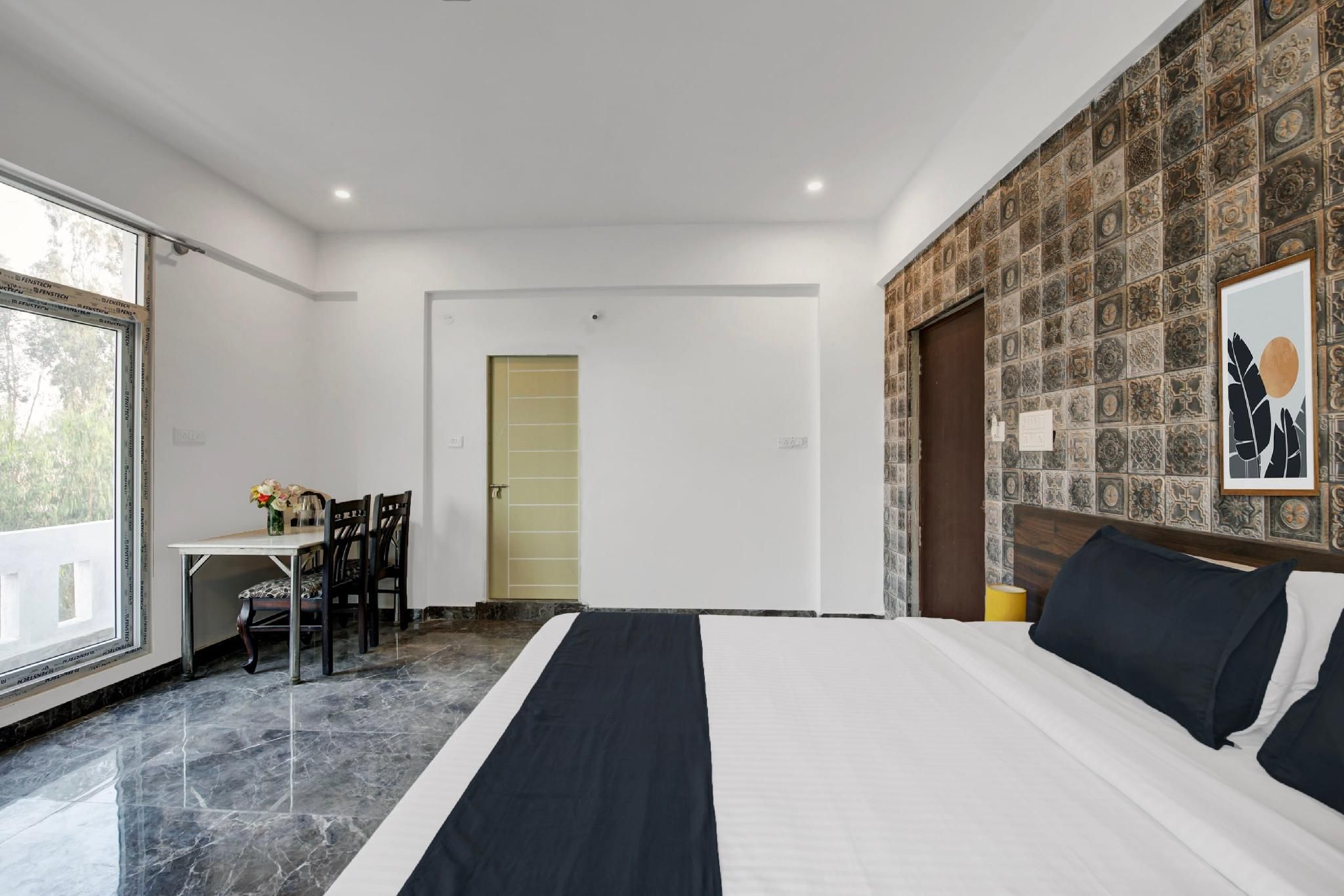 1aef5d88d8354f045e451bc074930f85