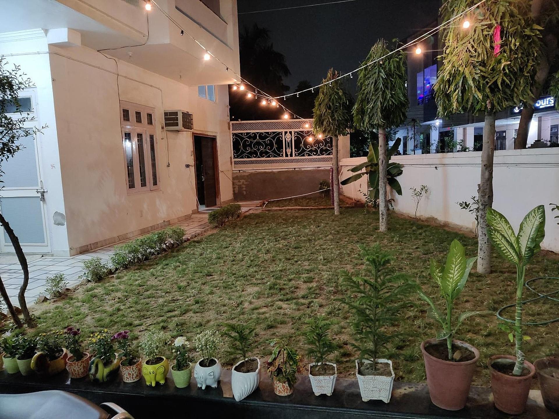 House No 87 