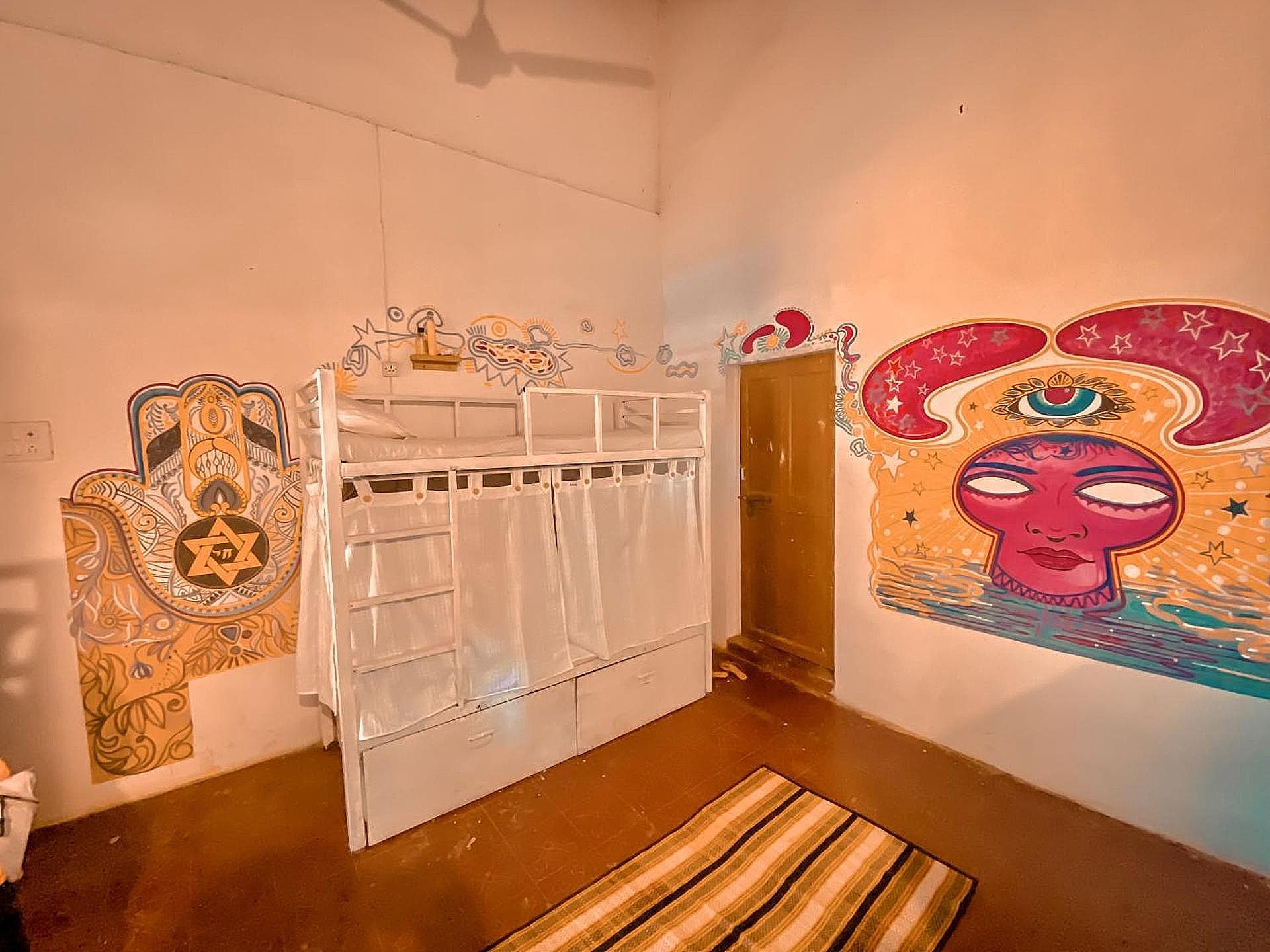 Gaia Hostels Dormitory Room 2