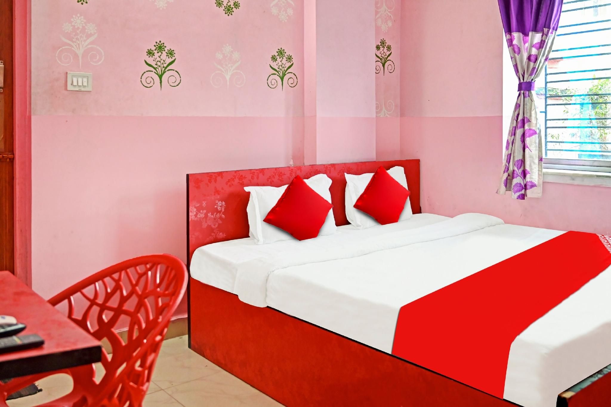 Super OYO Collection O Hotel Lotus Grand Near Secunderabad Railway Station Classic Double or Twin 3