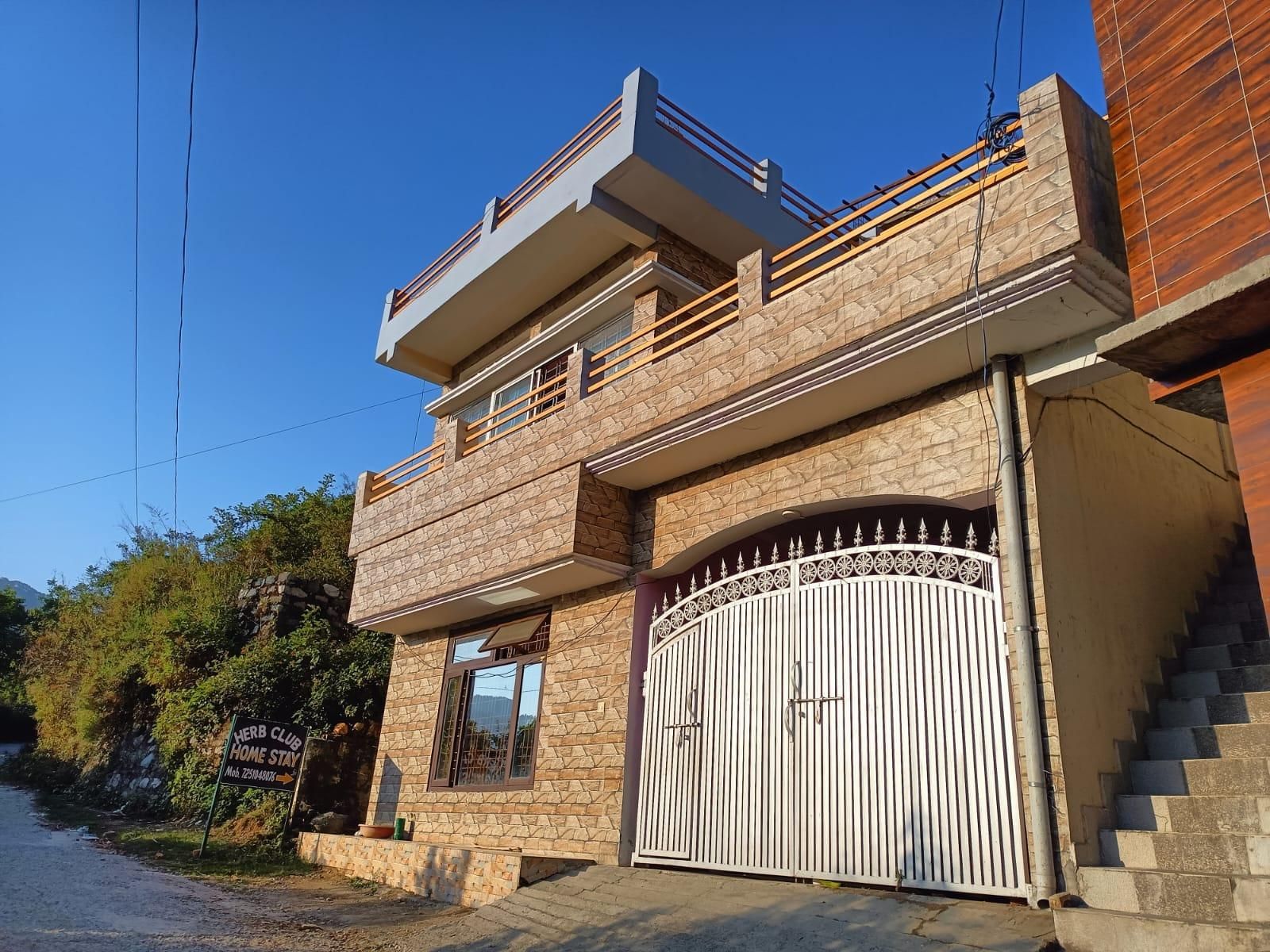 Goroomgo Herb Club Homestay Bhimtal 