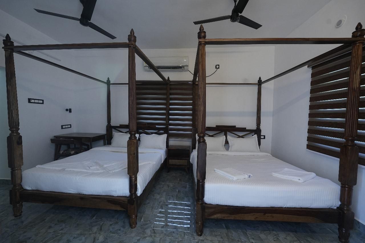 Interconnecting Family Rooms