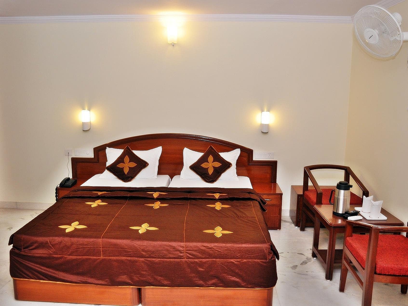 Hotel Siddhi Vinayak Standard