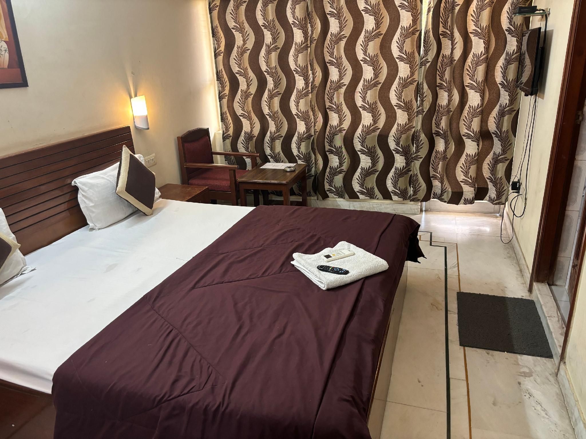 Hotel Siddhi Vinayak Standard 2