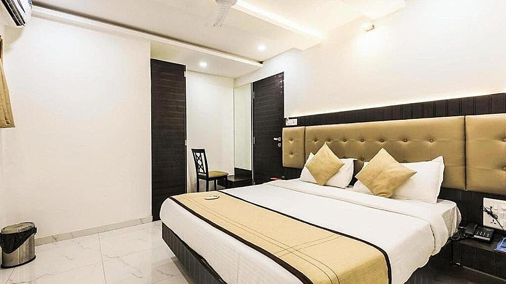 Hotel Airport International Deluxe Room