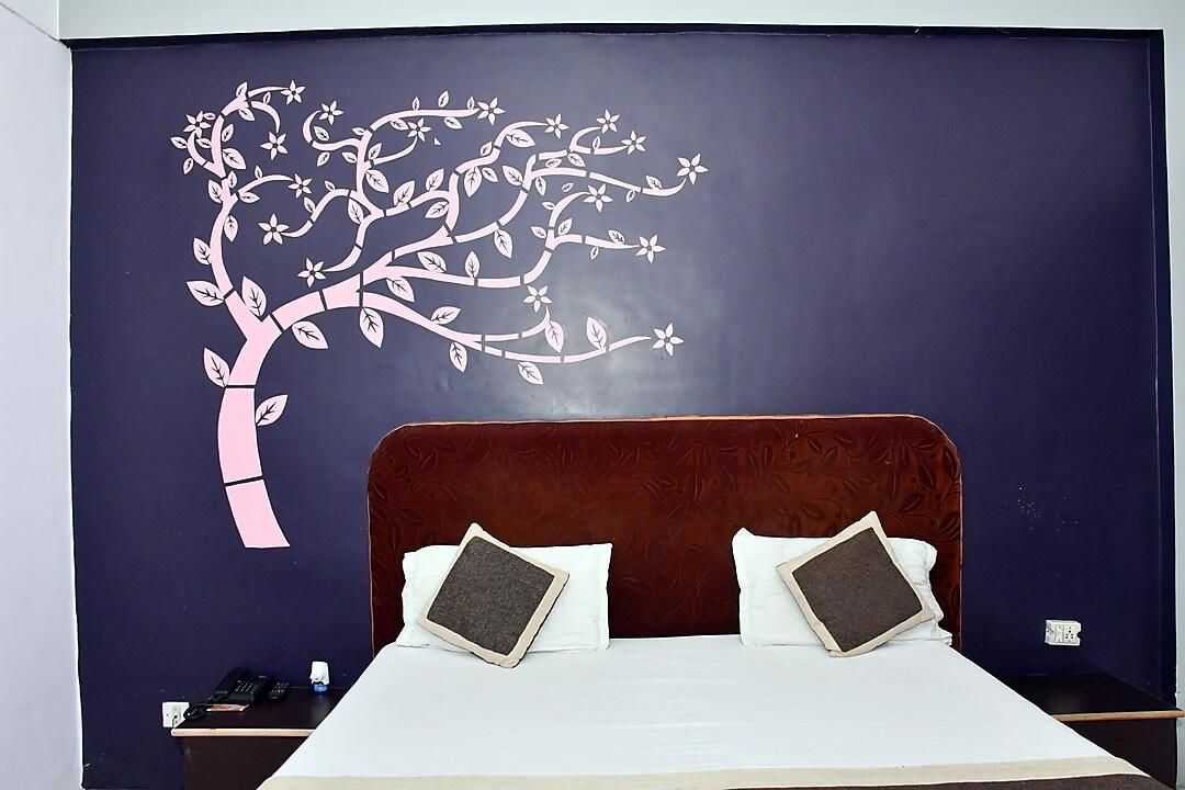 Super Deluxe Room