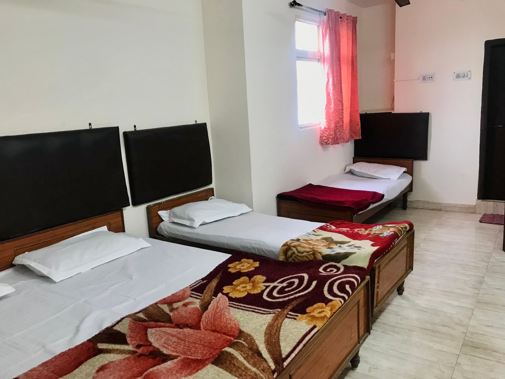 Quadruple Room for 4 People