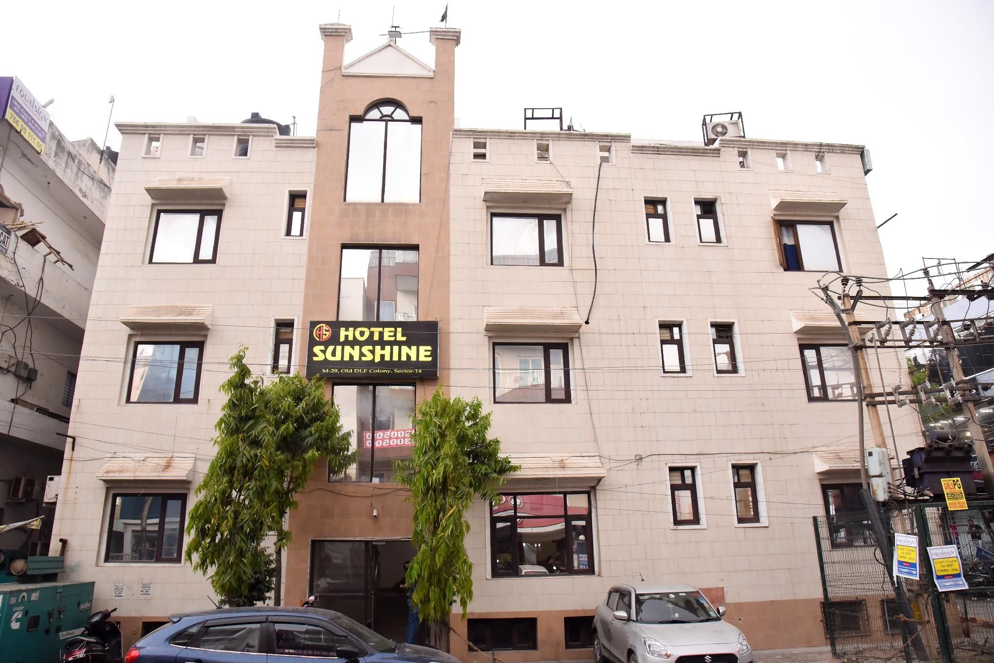 Hotel Sunshine Deluxe Double Room 6