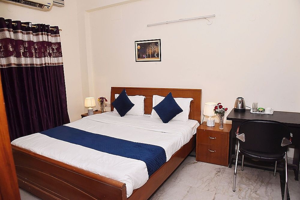 Hotel Sunshine Deluxe Double Room 19