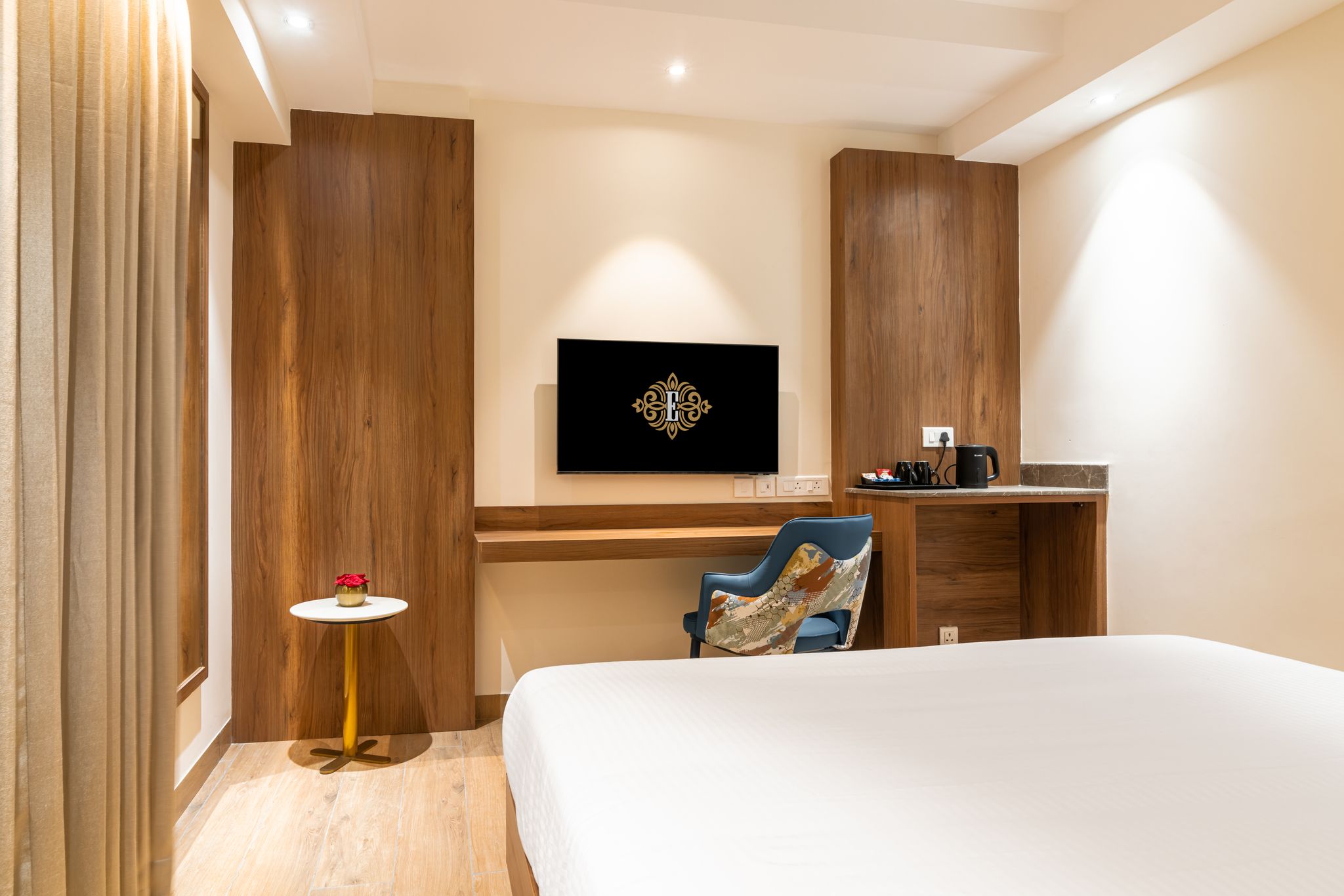  Hotel Royal Embassy Premium 3