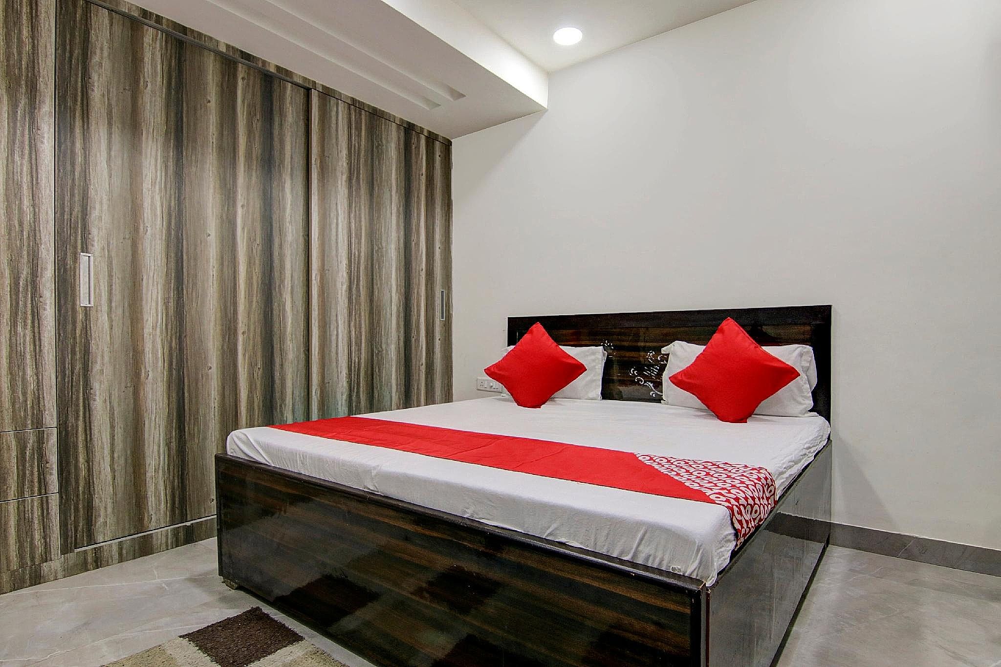 OYO Flagship 814363 Amazing Guest House