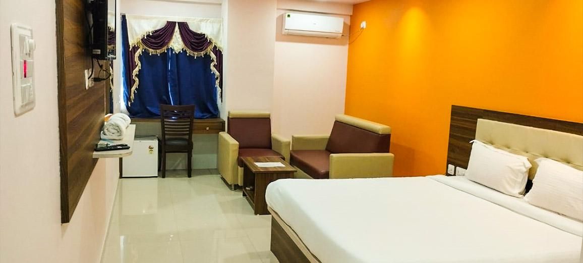 HOTEL S.Y.N GRAND Double Room 3