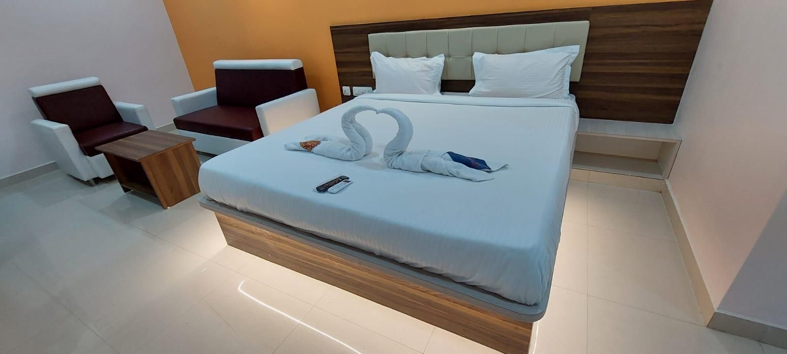 HOTEL S.Y.N GRAND Double Room 2