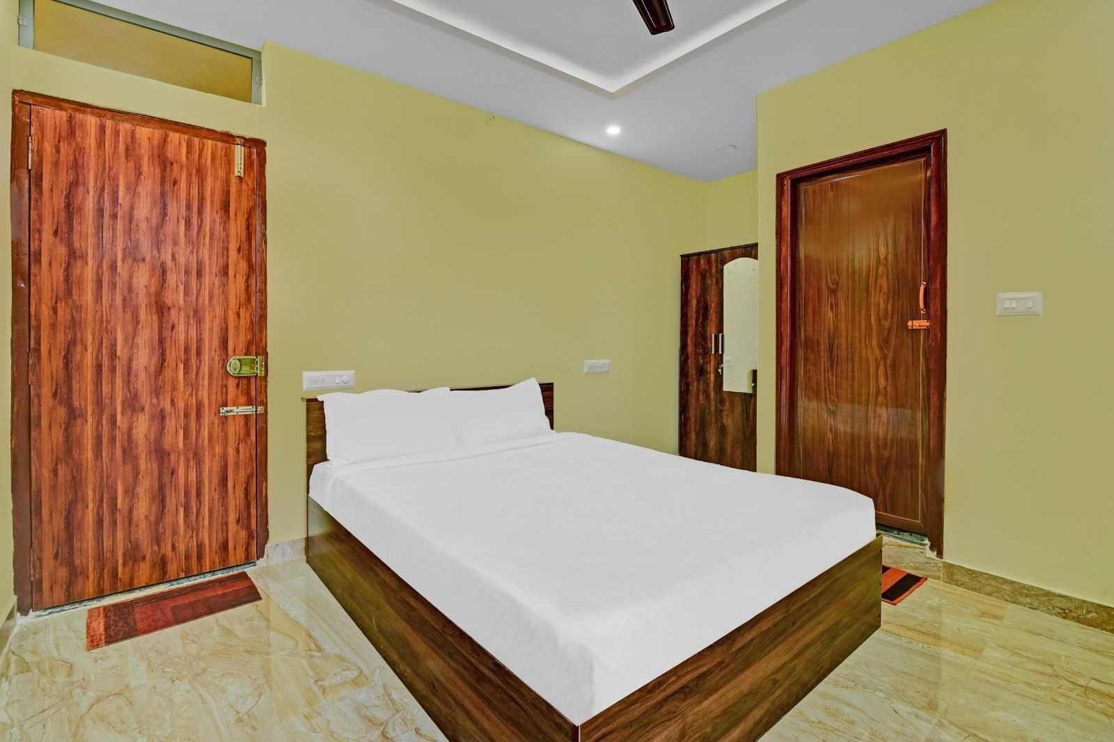 Collection O 810626 Royal Ruby Hotel Electronic City Phase 1