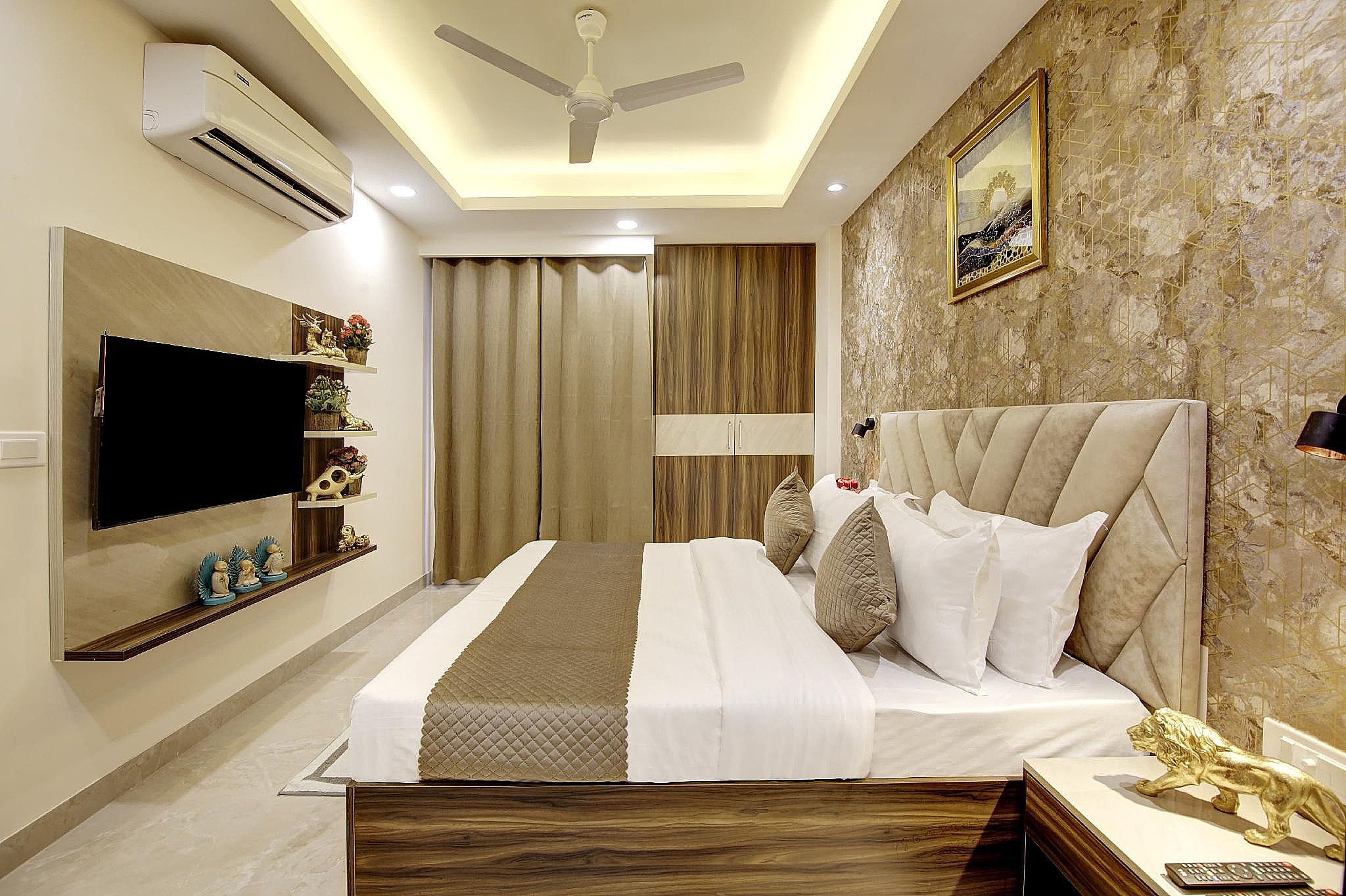 Suite Room with Balcony