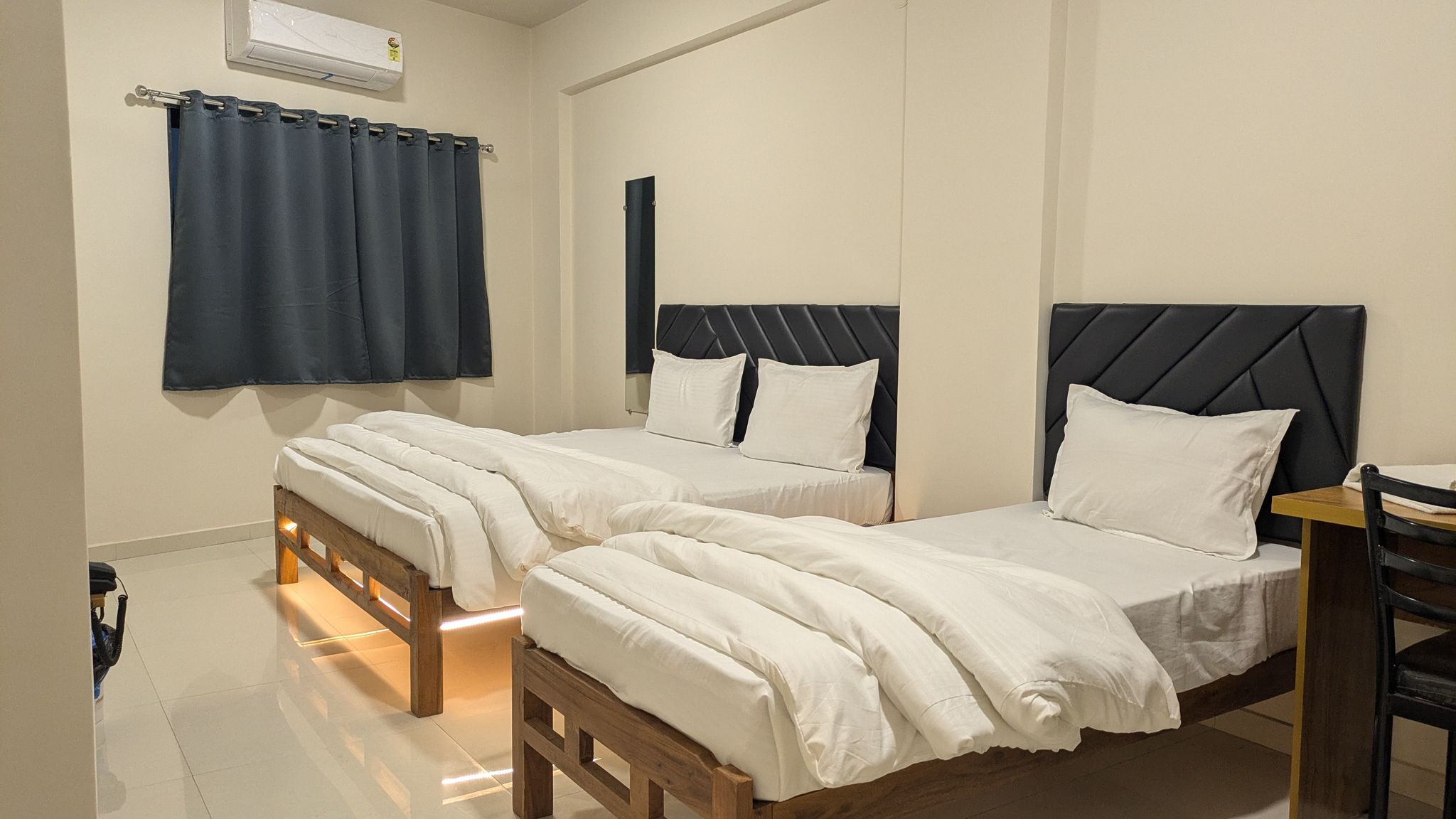 Hotel JDS, Vapi  super deluxe rooms 5