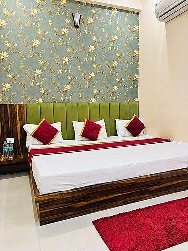 Superior Family Room