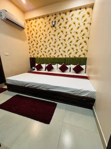 Superior Family Room