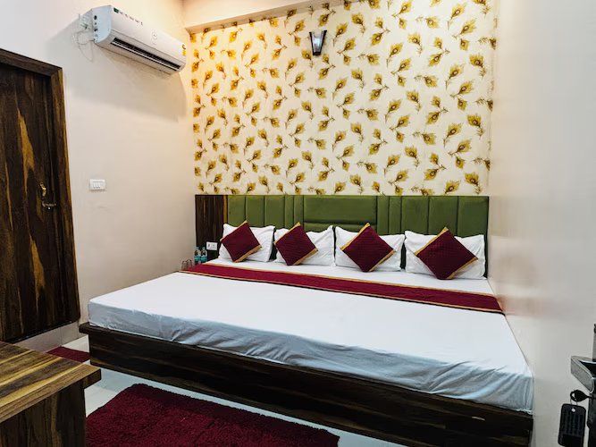 Superior Family Room