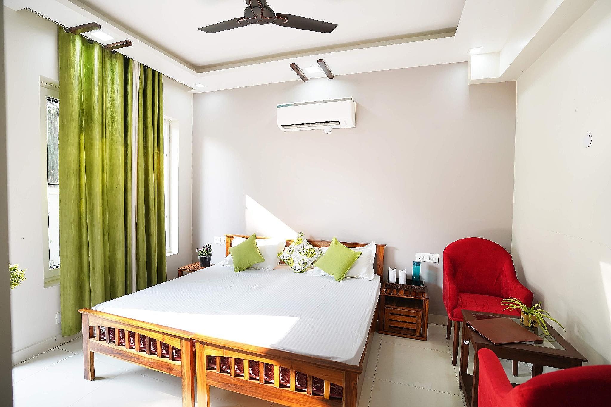 Mansavi Villa HomeStay Deluxe Double or Twin