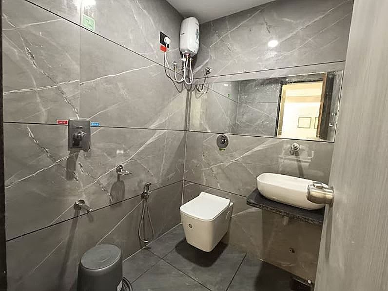 Hotel Asiana Sky Super Deluxe Room 3