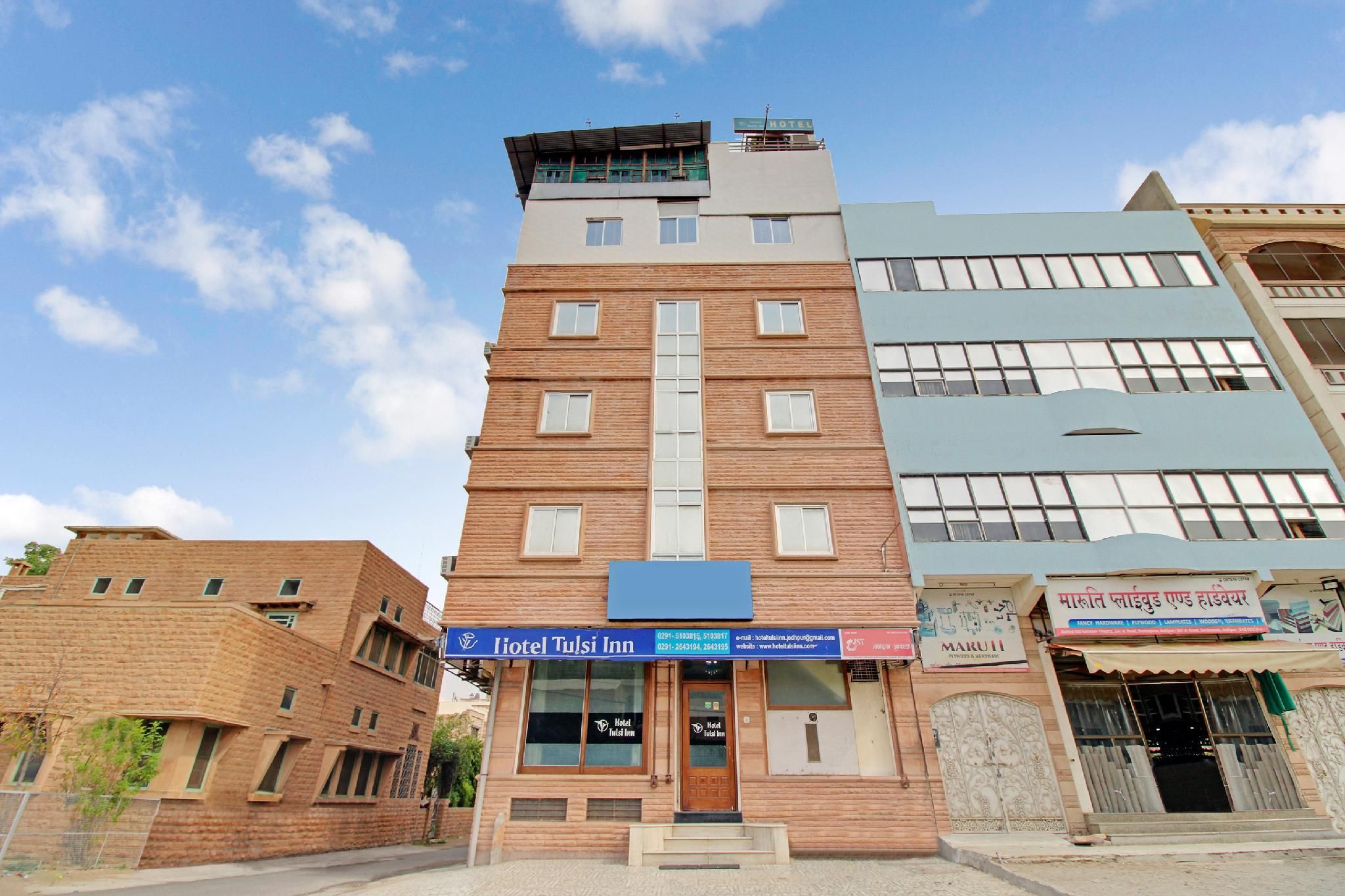 OYO 46550 Hotel Tulsi Inn