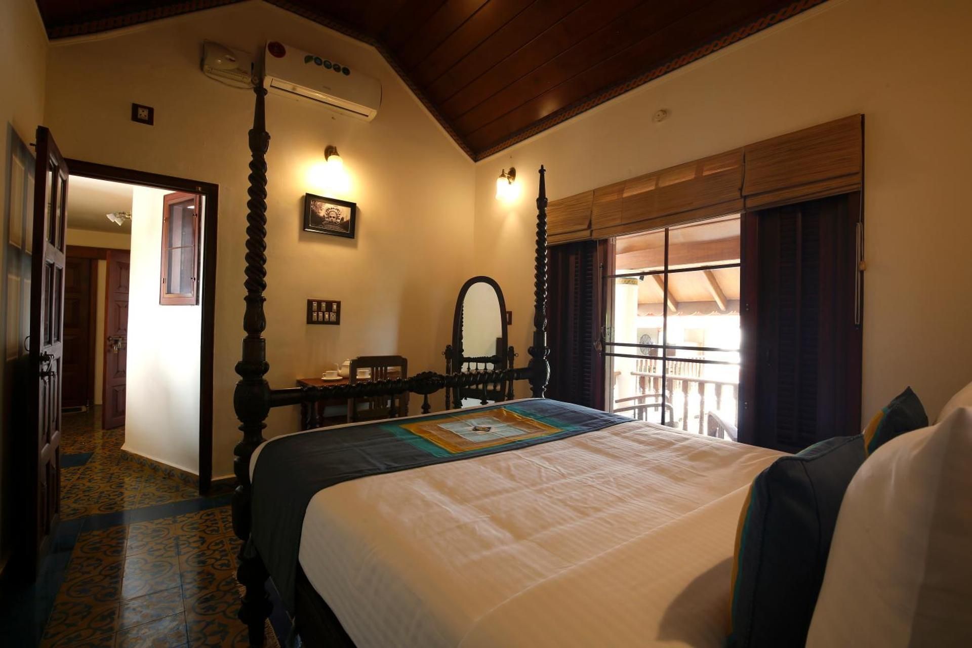 Deluxe Double or Twin