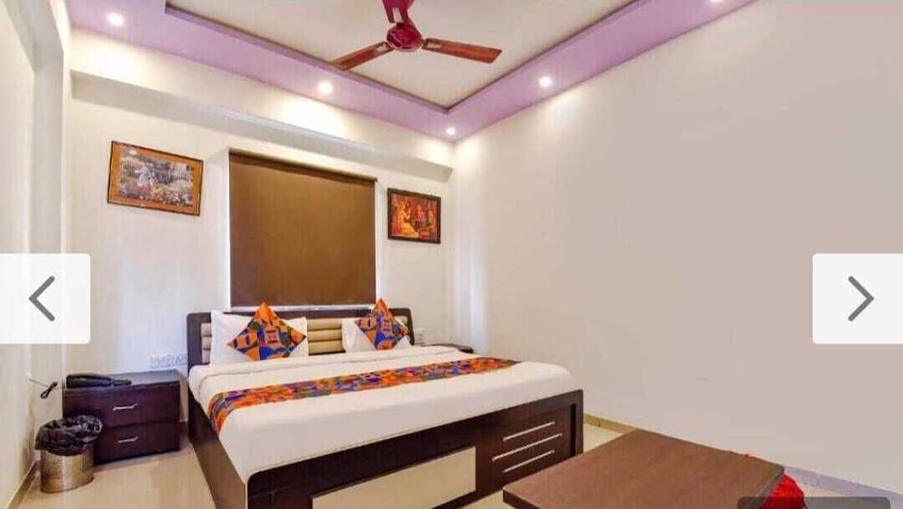 HOTEL CRYSTAL INN Luxury Double Room, City View 3