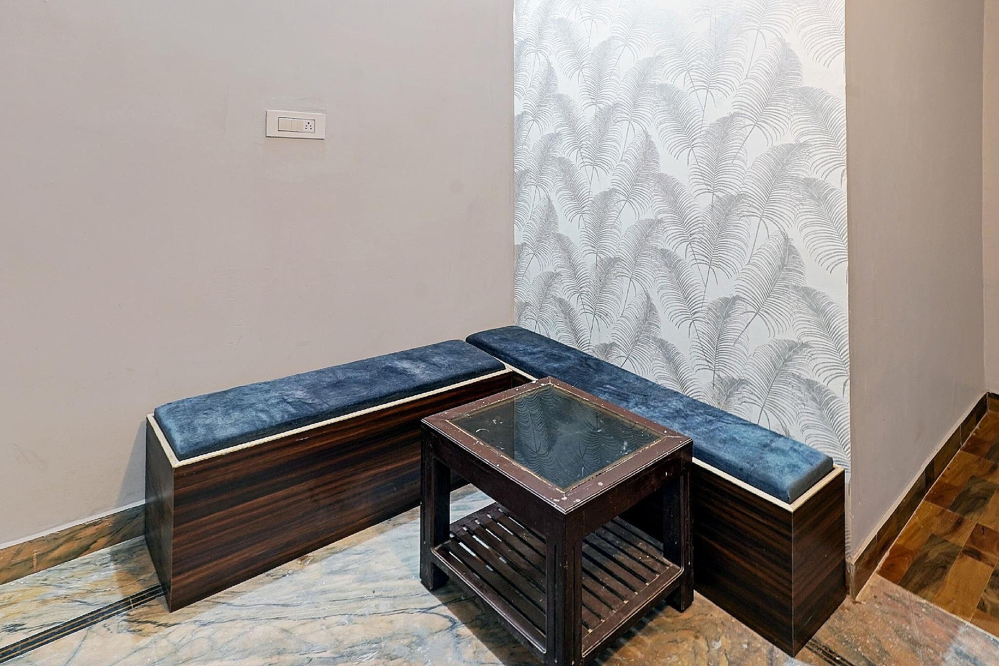 OYO Hotel Knights Inn
