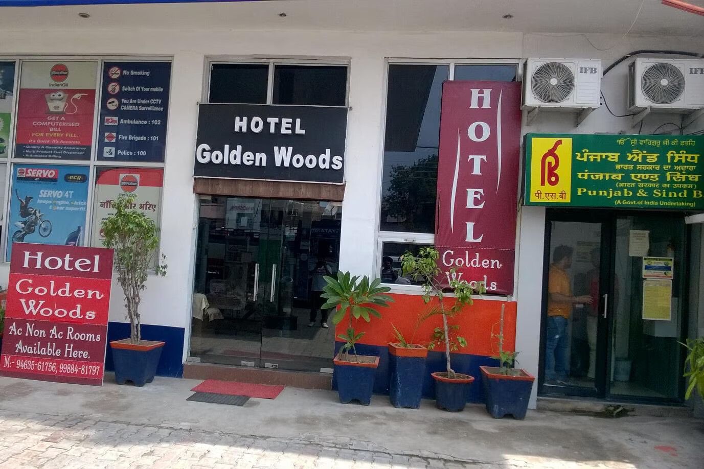OYO 6370 Hotel Golden Woods