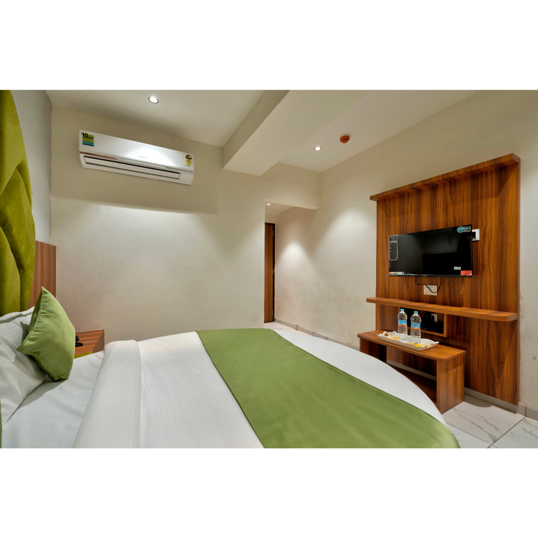 HOTEL ROYAL 21 Double Bed Room 3
