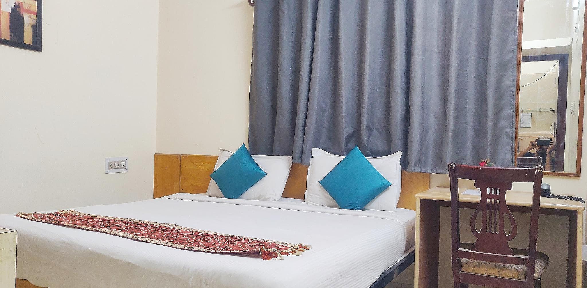 OYO Aster Vue Hotel ,Near K R Puram , Bhattarahalli Signal Classic Double or Twin 3